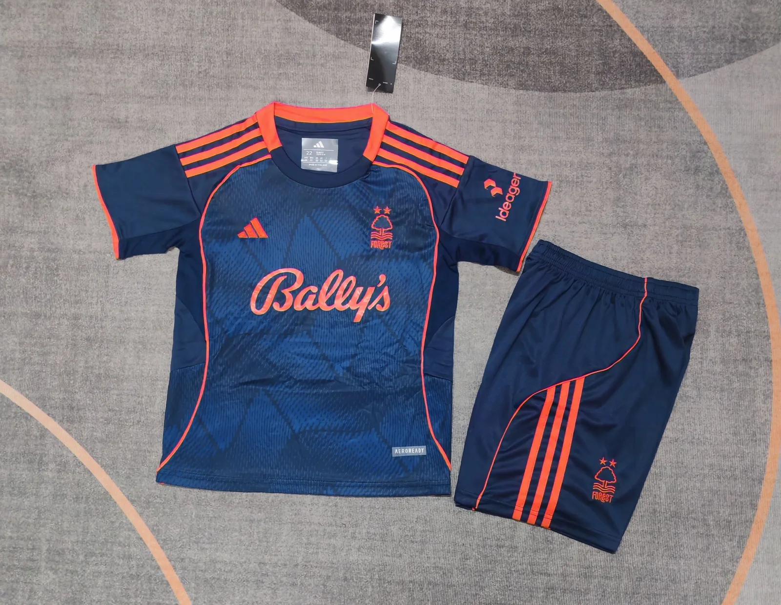 2025-26 Nottingham Forest Second Away Kit- Kids' 1